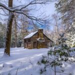 Smoky-Mountains-Winter-Cabin-SS-scaled-e1708531682352