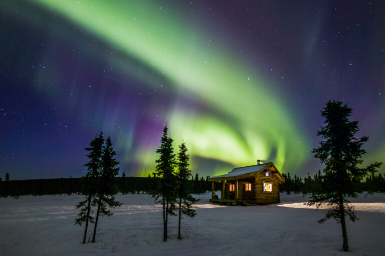 alaska-northern-lights-guided-tour-1