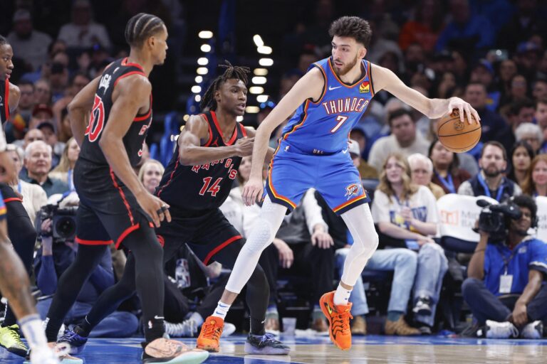 2025-02-08T040534Z_18305194_MT1USATODAY25366762_RTRMADP_3_NBA-TORONTO-RAPTORS-AT-OKLAHOMA-CITY-THUNDER_2025_02_08_17_04_12