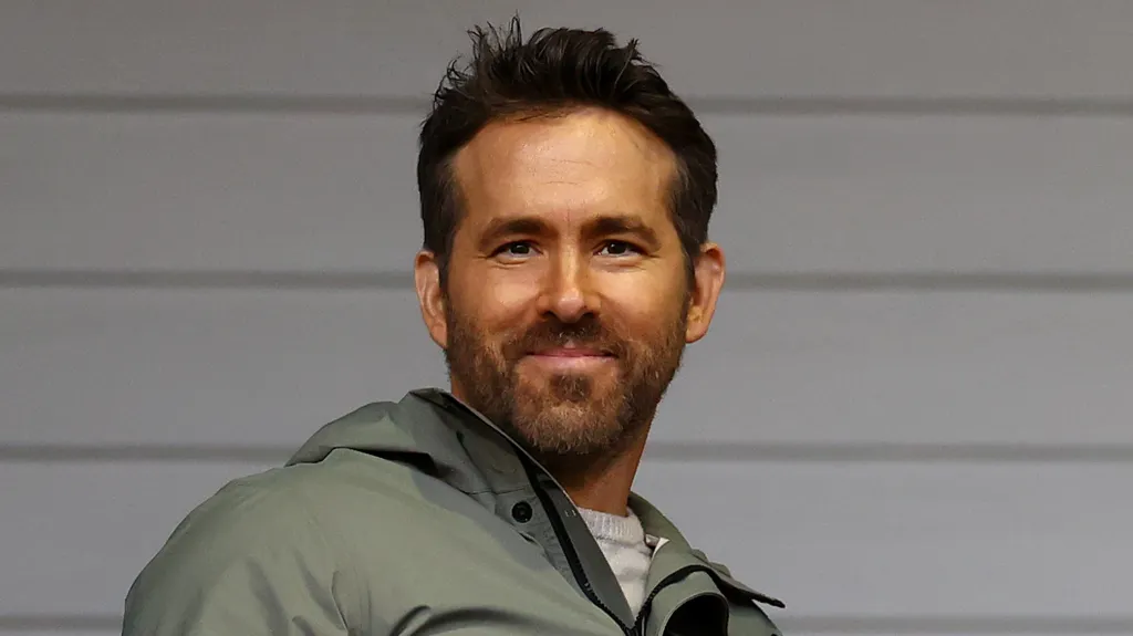 Ryan-Reynolds (1)