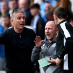 7261b5c3-7a1d-4d3f-9f2d-f9d9a21b617c_phil-parkinson-wrexham