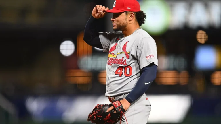 st-louis-cardinals-first-baseman-willson-contreras