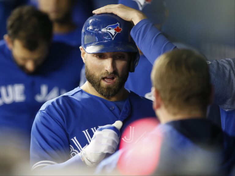 toronto-blue-jays-center-fielder-kevin-pillar
