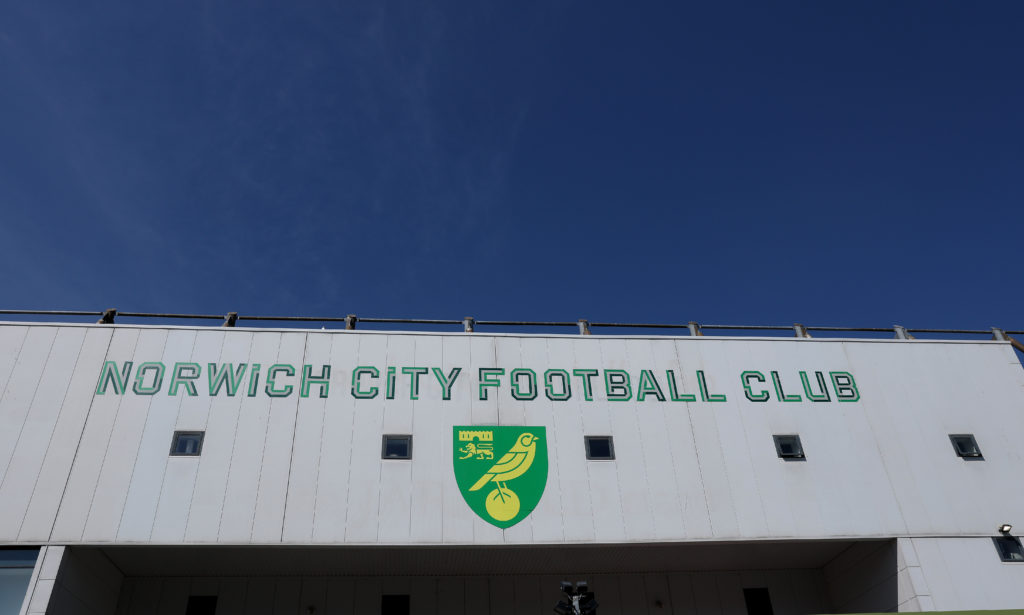Norwich City FC v Portsmouth FC - Sky Bet Championship