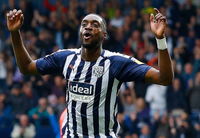 Nigerias-Semi-Ajayi-signs-3-year-contract-extension-with-West-Brom-650x450-1