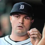 detroit-tigers-pitcher-tarik-skubal-29-high-fives