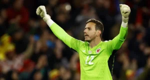2023-10-15T204104Z_1961882273_UP1EJAF1LGEPA_RTRMADP_3_SOCCER-EURO-WAL-CRO-REPORT-1920x1024