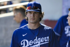 James-Outman-2023-Spring-Training-2-cGy7uR